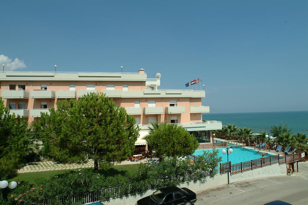Residence Azzurro Massignano Δωμάτιο φωτογραφία